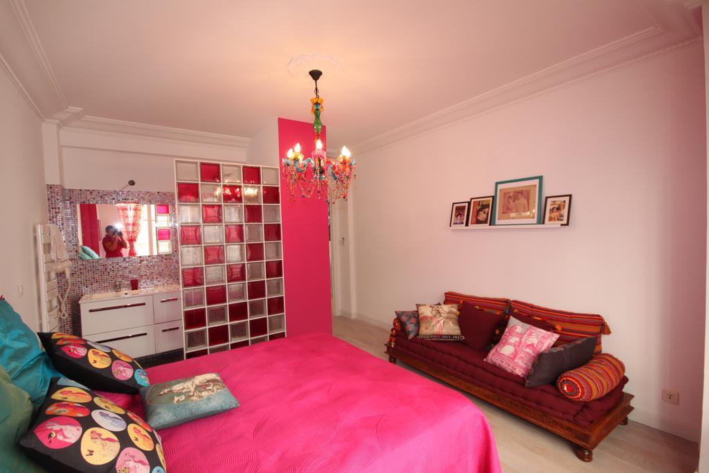 From Hollywood To Bollywood 2 Bedrooms 2 Bathrooms - 1 Min From Croisette&beach, 12 Min From The Palais Apartment Cannes