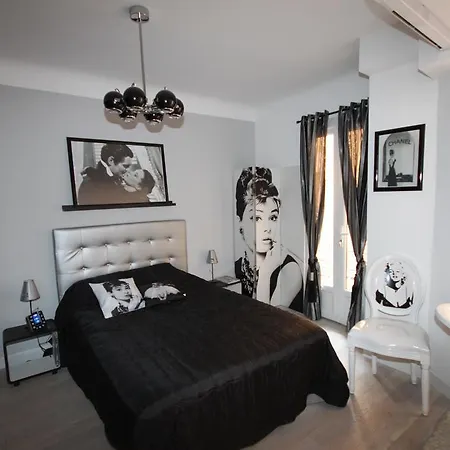 From Hollywood To Bollywood 2 Bedrooms 2 Bathrooms - 1 Min From Croisette&Beach, 12 Min From The Palais Cannes Extérieur photo